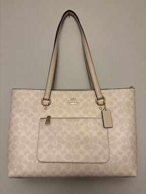 Coach Station Tote Bag In Signature Canvas